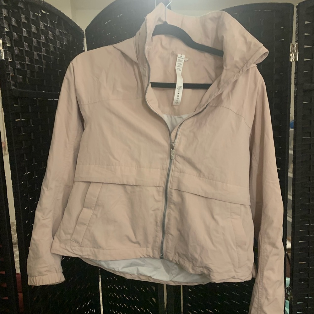 lululemon jacket porcelain pink